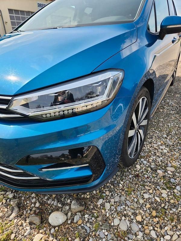 Gebraucht VW Touran Sound 150 PS (110 kW) 2018 Blau Van / Kleinbus