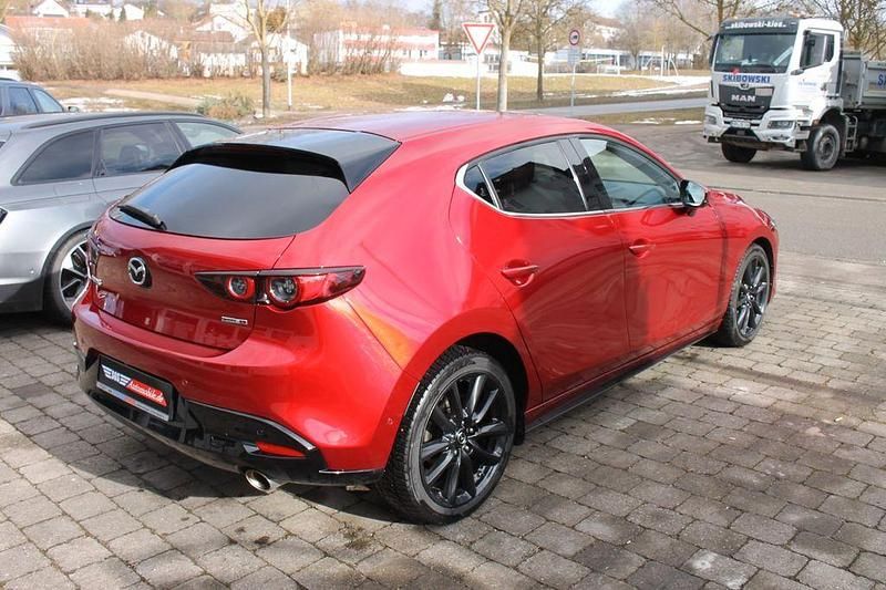 Gebraucht Mazda 3 Selection 179 PS (131 kW) 2019 Rot Limousine