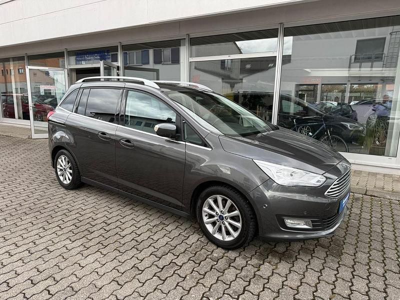 Gebraucht Ford Grand C-Max Titanium 125 PS (91 kW) 2018 Grau Van / Kleinbus