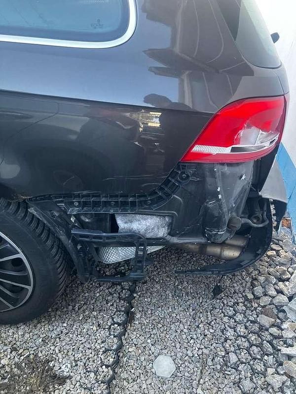 Gebraucht VW Passat Exclusive 140 PS (102 kW) 2012 Kombi