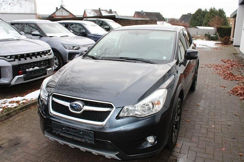 Grau Gebraucht 2013 Subaru XV Comfort SUV | 10.595 € (Fairer Preis) - Bild 1/4