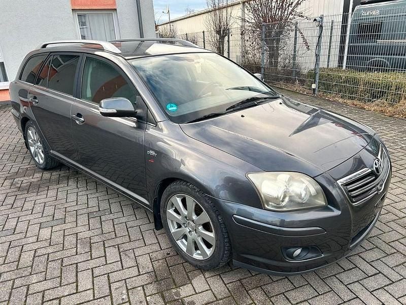 Grau Gebraucht 2008 Toyota Avensis Team Kombi | 1.500 € (Superpreis) - Bild 1/4