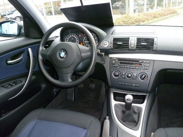 Gebraucht BMW 118 Advantage 143 PS (105 kW) 2008 Schwarz Kleinwagen