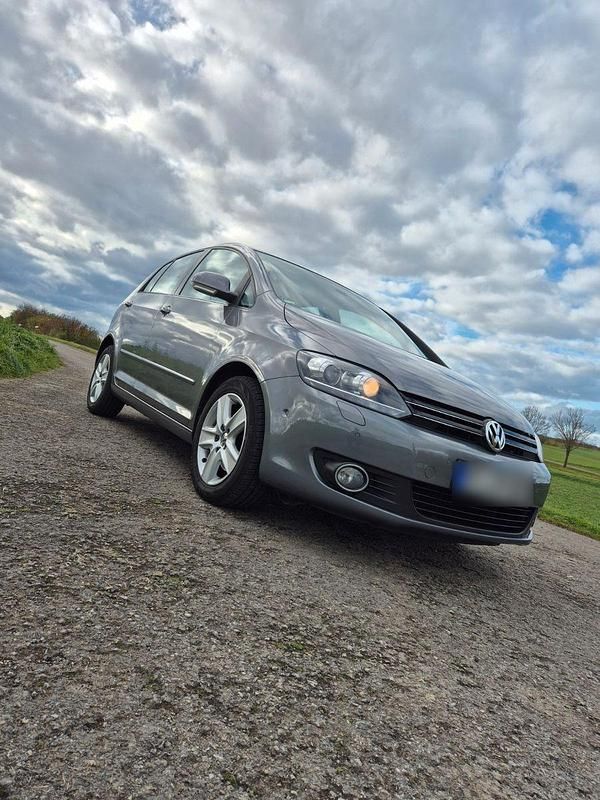 Gebraucht VW Golf Plus Cross Comfortline 122 PS (89 kW) 2010 Grau Van / Kleinbus