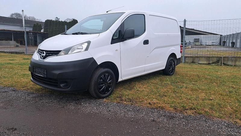 Gebraucht Nissan NV200 88 PS (64 kW) 2011 Weiß Van / Kleinbus