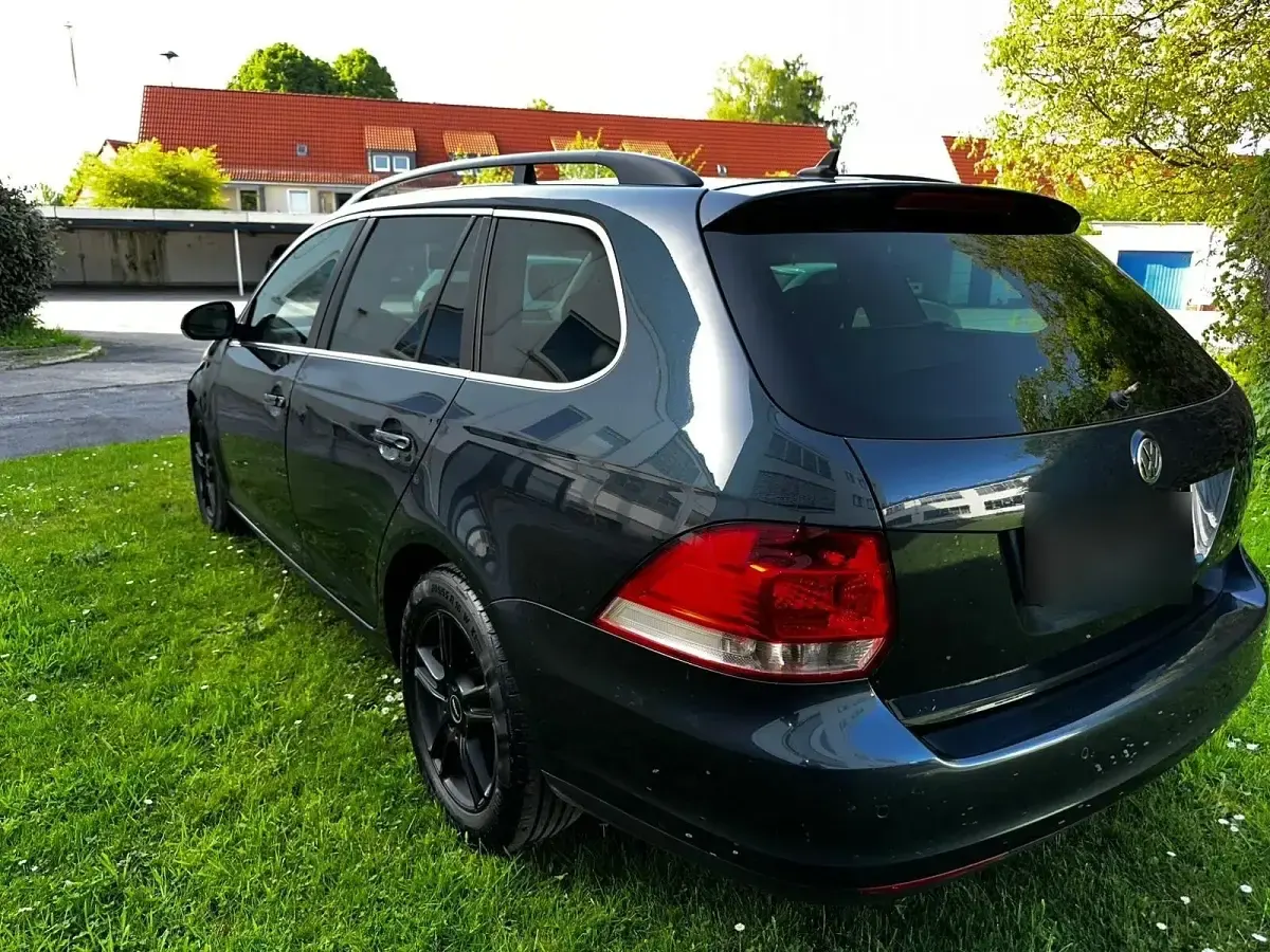 Gebraucht VW Golf V 140 PS (102 kW) 2007 Blau Kombi