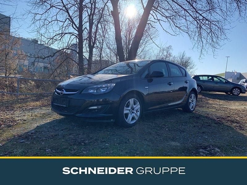 Schwarz Gebraucht 2014 Opel Astra Energy Limousine | 4.690 € (Superpreis) - Bild 1/4