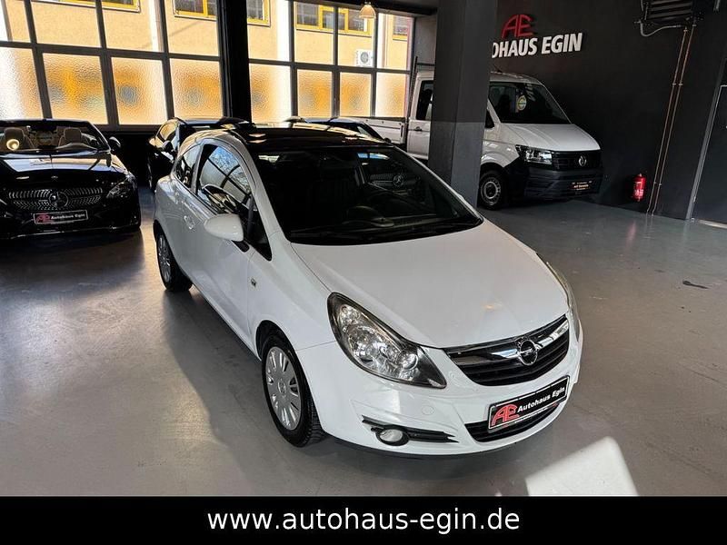 Gebraucht Opel Corsa Edition 90 PS (66 kW) 2008 Weiß Kleinwagen