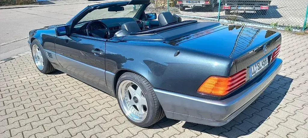 Gebraucht Mercedes SL300 190 PS (139 kW) 1992 Schwarz Cabrio