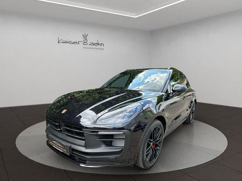Tiefschwarzmetallic Gebraucht 2023 Porsche Macan GTS SUV | 95.440 € (Fairer Preis) - Bild 1/4