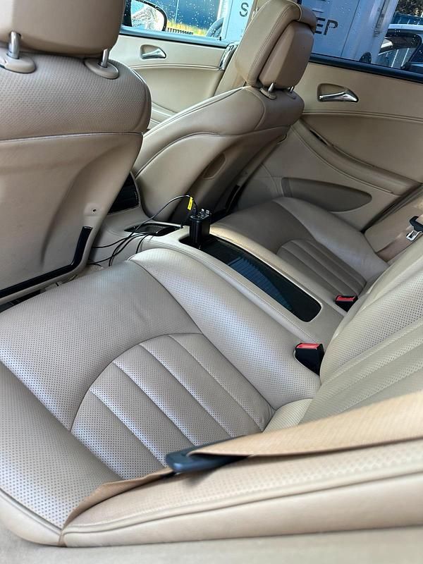 Gebraucht Mercedes CLS320 224 PS (164 kW) 2009 Schwarz Limousine