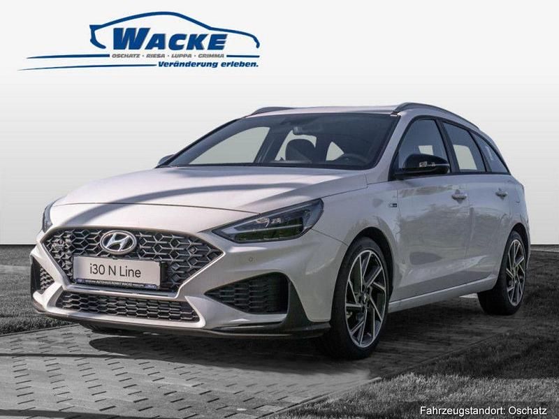 Farbe: weiss Gebraucht 2024 Hyundai i30 N Line Kombi | 24.870 € (Fairer Preis) - Bild 1/4
