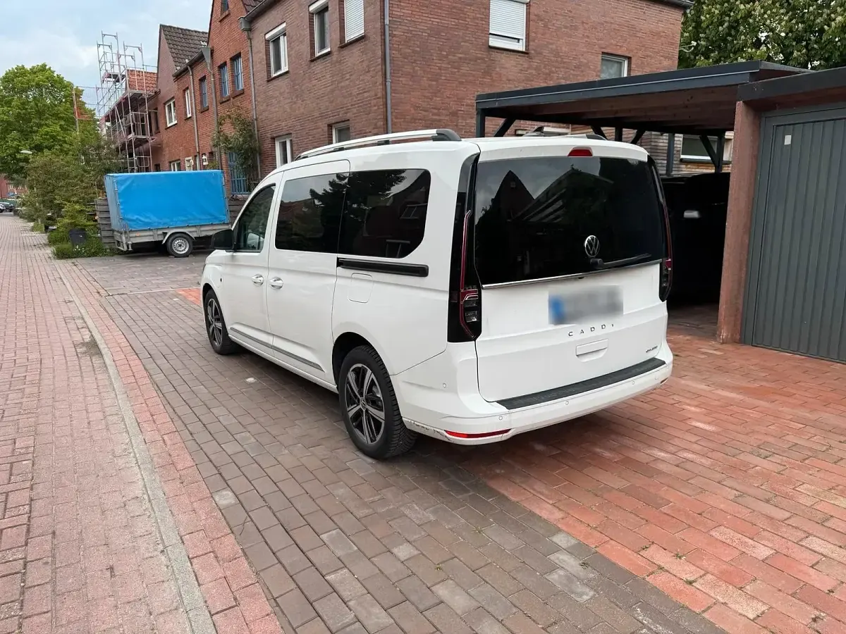 Gebraucht VW Caddy Maxi Style 150 PS (110 kW) 2025 Weiß Van / Kleinbus