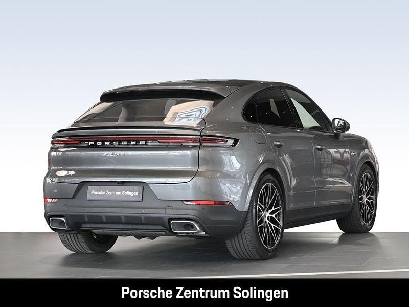 Gebraucht Porsche Cayenne 470 PS (345 kW) 2025 Grau SUV