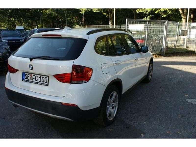 Gebraucht BMW X1 143 PS (105 kW) 2010 Weiß SUV