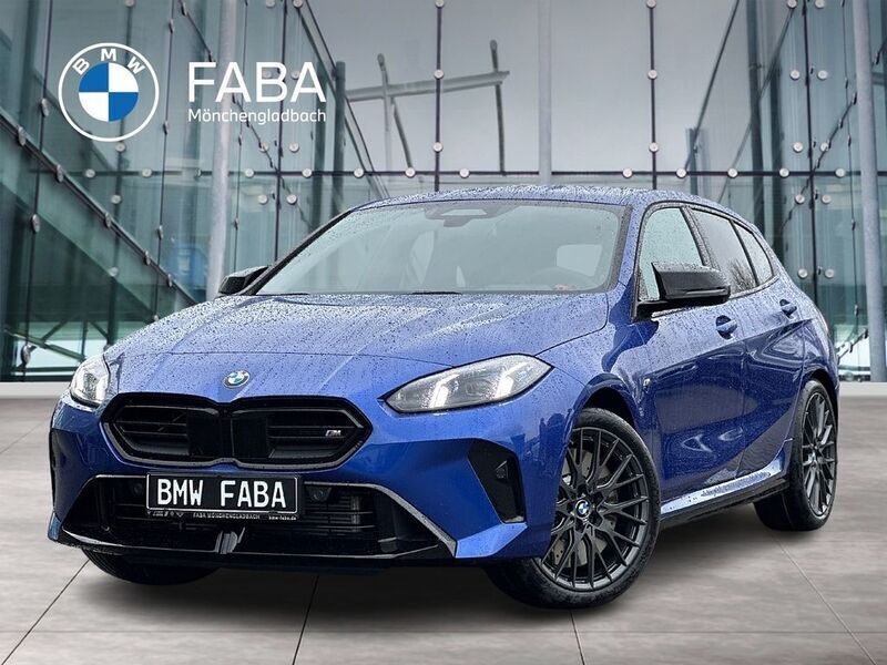 Blau Neu 2025 BMW M135 Performance Kleinwagen | 58.790 € (Fairer Preis) - Bild 1/4