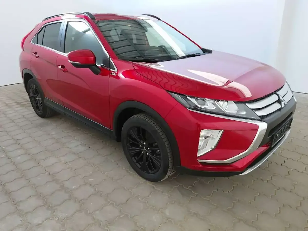 Gebraucht Mitsubishi Eclipse Cross Diamant Edition 163 PS (119 kW) 2019 Rot SUV
