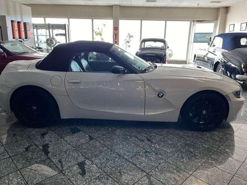 Gebraucht BMW Z4 177 PS (130 kW) 2006 Weiß Cabrio
