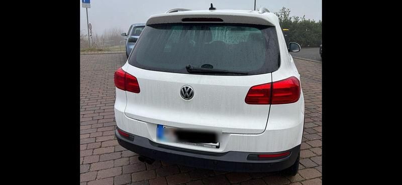 Gebraucht VW Tiguan 160 PS (117 kW) 2012 Weiß SUV