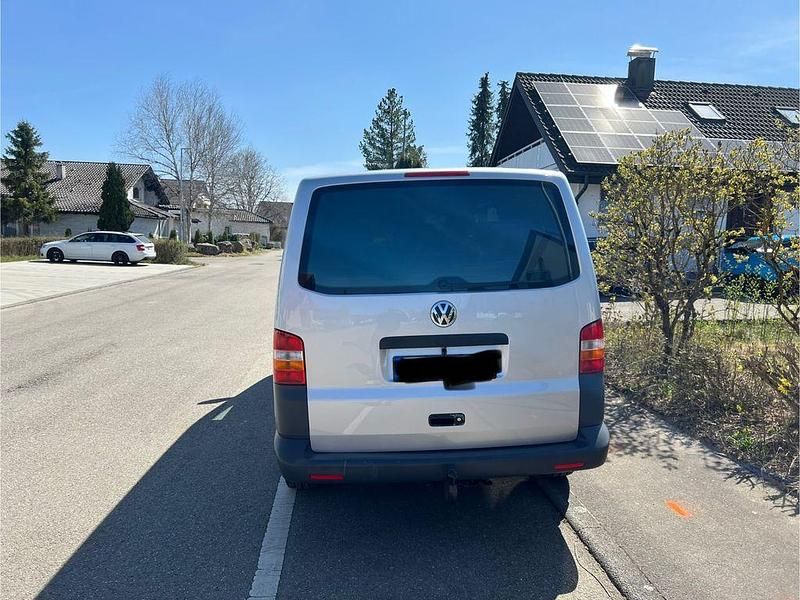 Gebraucht VW T5 102 PS (75 kW) 2008 Silber Van