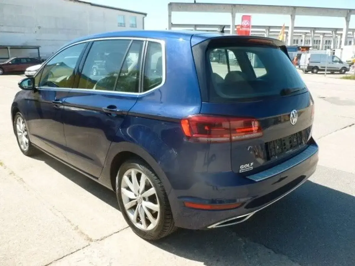 Gebraucht VW Golf Sportsvan Highline 131 PS (96 kW) 2018 Blau Van / Kleinbus