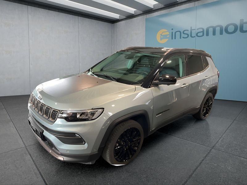 Blau Gebraucht 2022 Jeep Compass SUV | 27.649 € (Fairer Preis) - Bild 1/4