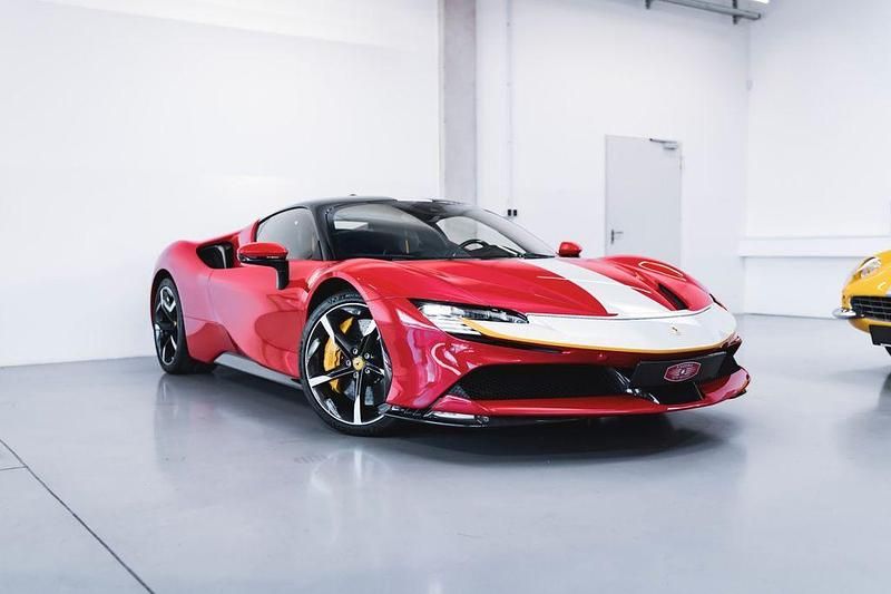 Gebraucht Ferrari SF90 999 PS (734 kW) 2022 Rot