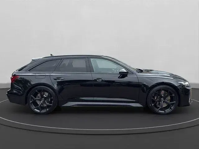 Gebraucht Audi RS6 Performance 630 PS (463 kW) 2025 Schwarz Kombi