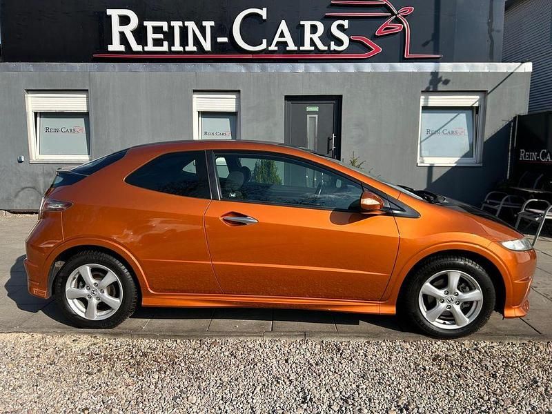 Gebraucht Honda Civic Type S 99 PS (72 kW) 2009 Orange Limousine