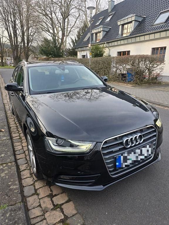 Gebraucht Audi A4 S-Line 177 PS (130 kW) 2015 Schwarz Kombi