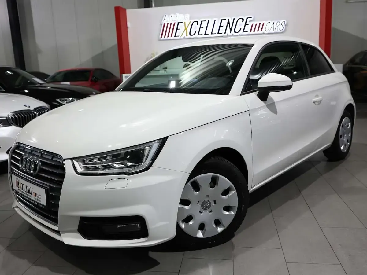 Używany Audi A1 Sport 116 KM (85 kW) 2017 Biały Hatchback