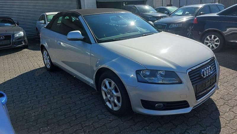 Gebraucht Audi A3 Cabriolet Attraction 160 PS (117 kW) 2008 Eissilber Cabrio