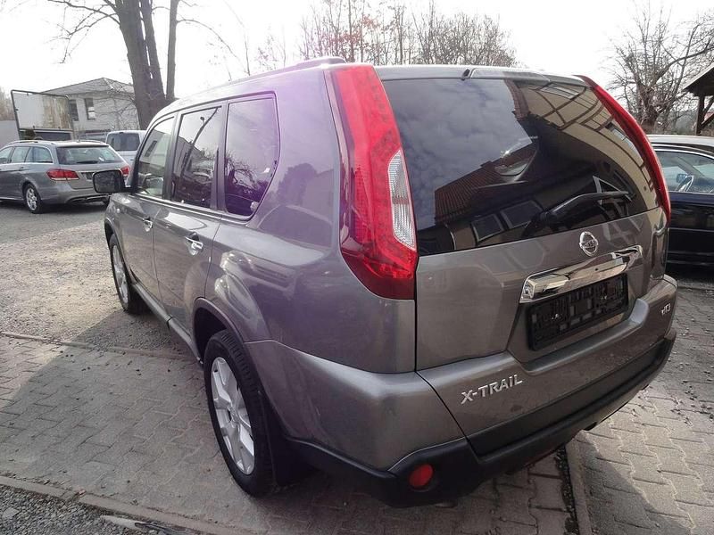 Gebraucht Nissan X-Trail 150 PS (110 kW) 2014 Grau SUV