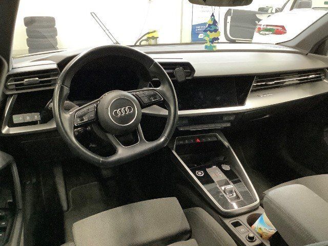 Gebraucht Audi A3 S-Line 150 PS (110 kW) 2022 Weiß Limousine