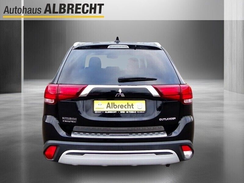 Gebraucht Mitsubishi Outlander P-HEV Diamant Edition 150 PS (110 kW) 2019 Schwarz SUV