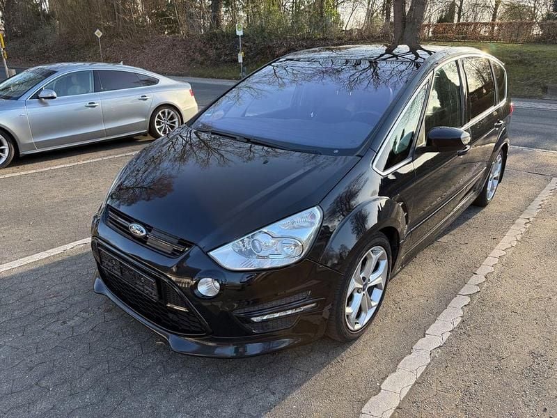 Gebraucht Ford S-MAX Titanium S 163 PS (119 kW) 2011 Schwarz Van / Kleinbus