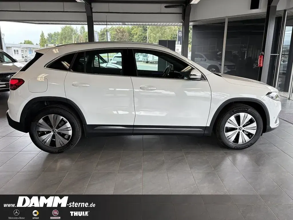 Gebraucht Mercedes EQA250 Progressive 139 kW (190 PS) 2025 Weiß SUV