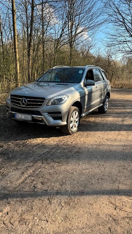 Gebraucht Mercedes ML350 259 PS (190 kW) 2014 Silber SUV