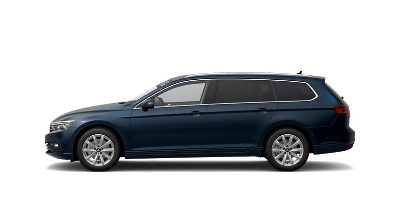 Gebraucht VW Passat Business 150 PS (110 kW) 2022 Blau Kombi