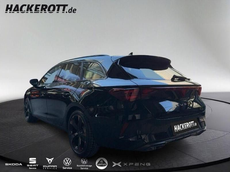 Neu Cupra Leon 150 PS (110 kW) 2025 Schwarz Kombi