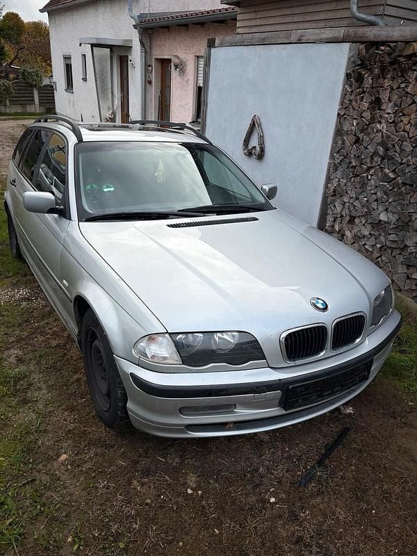 Gebraucht 2000 BMW 320 Kombi | 350 € (Guter Preis) - Bild 1/4