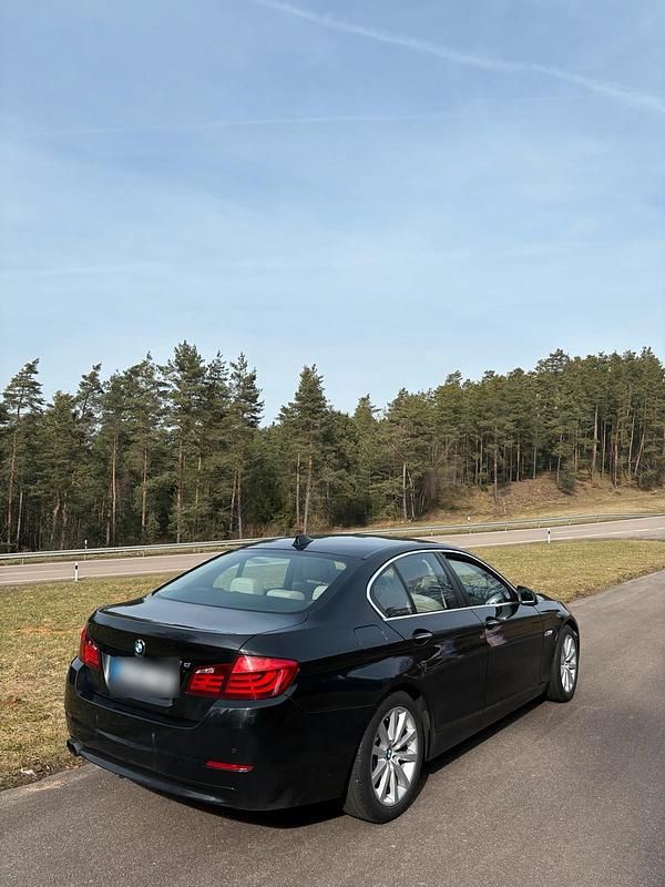 Gebraucht BMW 520 2011 Limousine