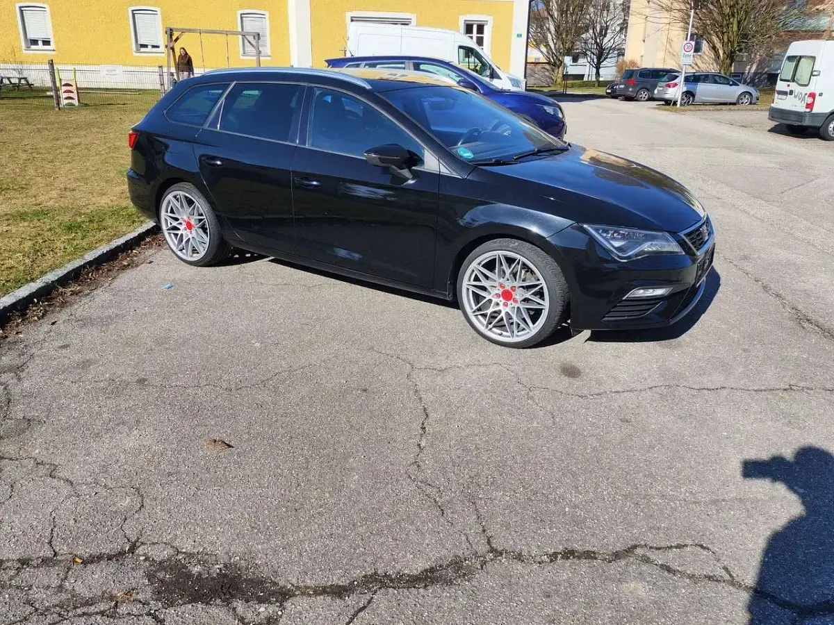 Gebraucht Seat Leon ST 179 PS (131 kW) 2017 Kombi