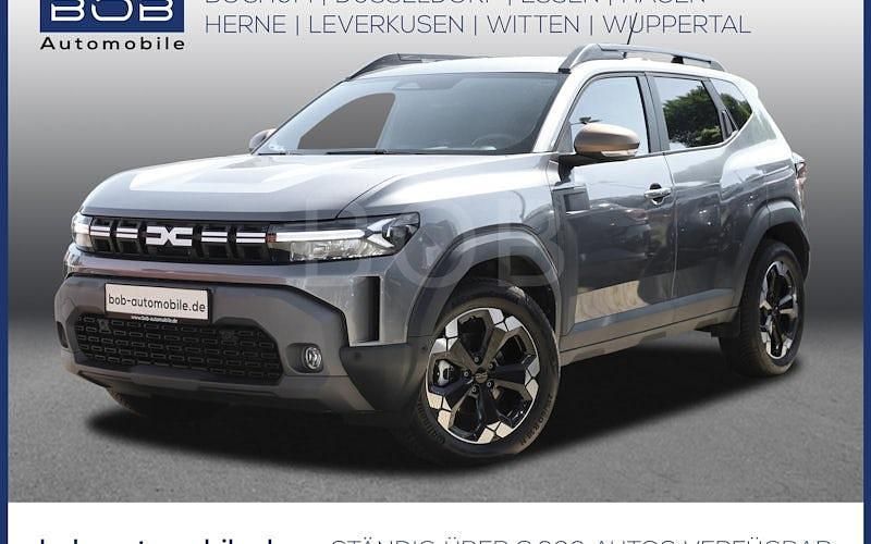 Metalliclackierung (grau) Gebraucht 2024 Dacia Duster Extreme SUV | 28.888 € (Fairer Preis) - Bild 1/2