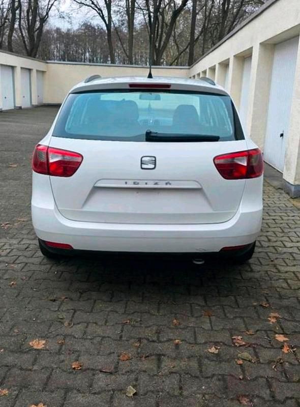 Gebraucht Seat Ibiza ST 70 PS (51 kW) 2011 Weiß Kombi