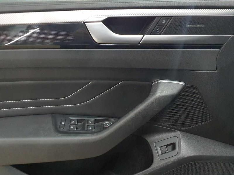 Gebraucht VW Arteon R-line 150 PS (110 kW) 2022 Mondsteingrau Kombi