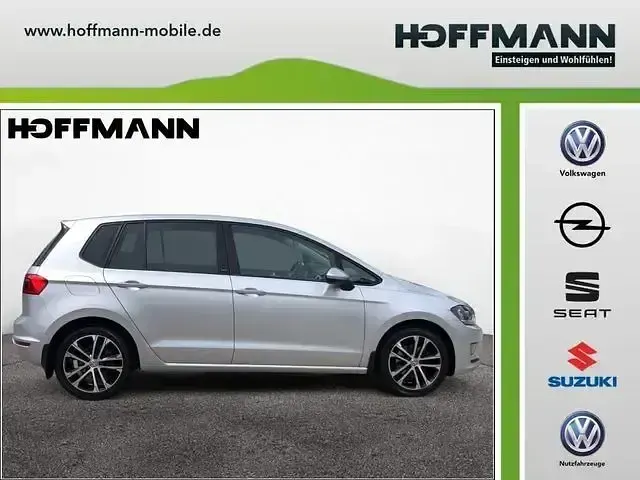 Gebraucht VW Golf VII Comfortline 125 PS (91 kW) 2016 Reflex silver metallic Limousine