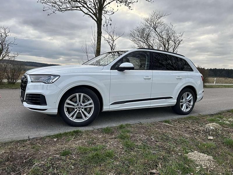Second-hand Audi Q7 381 CP (280 kW) 2021 Alb SUV