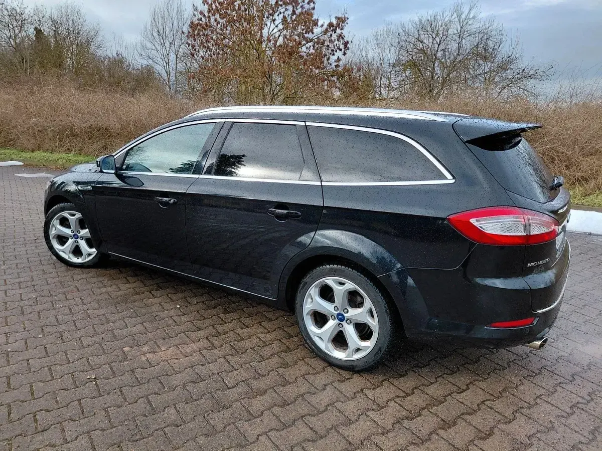 Second-hand Ford Mondeo Business Edition 203 CP (149 kW) 2013 Negru Break