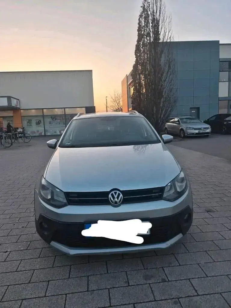 Gebraucht VW Polo Cross 105 PS (77 kW) 2012 Silber Kleinwagen